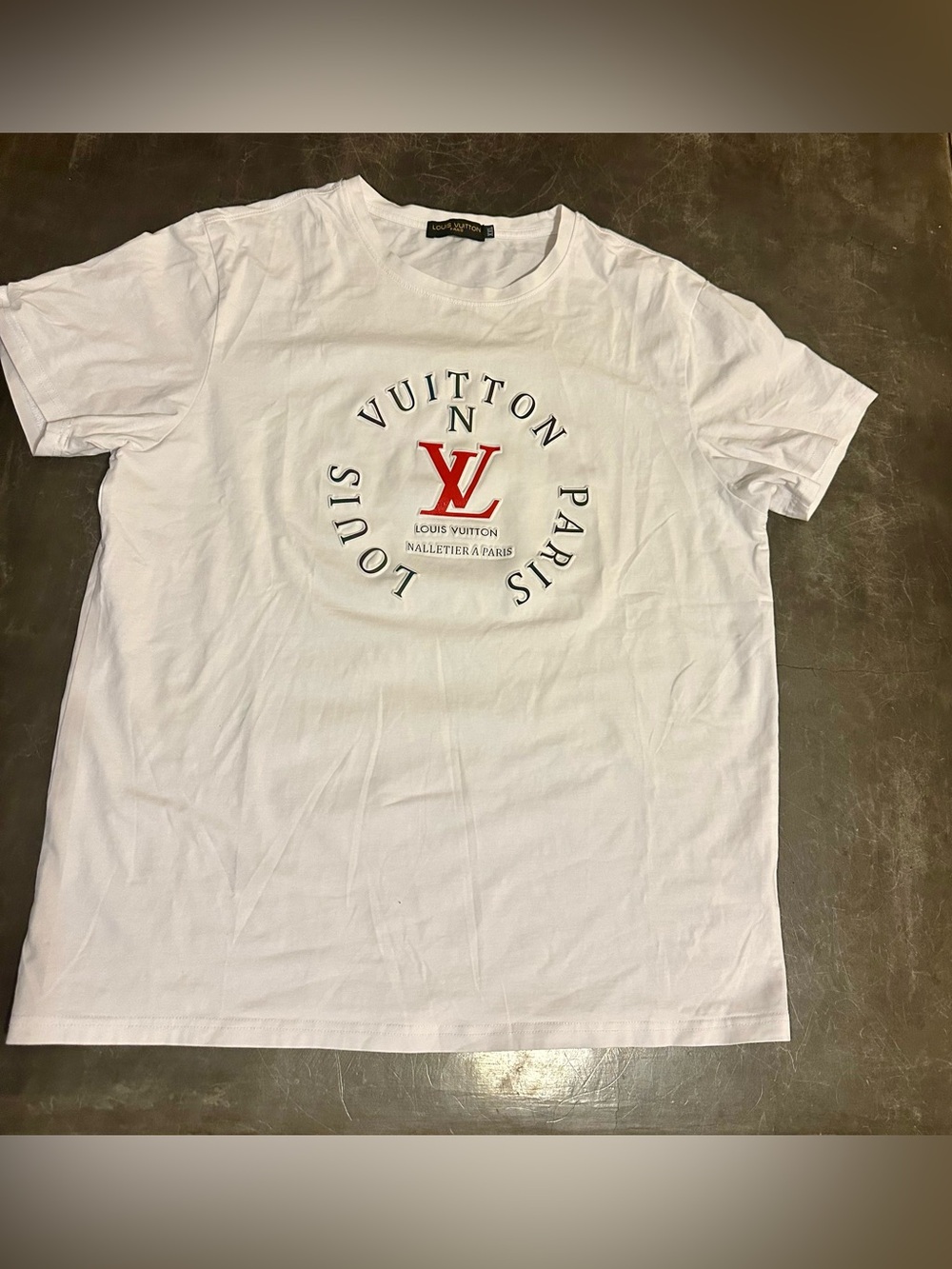 LV White Short Sleeve T‑Shirt with Red LV Emblem